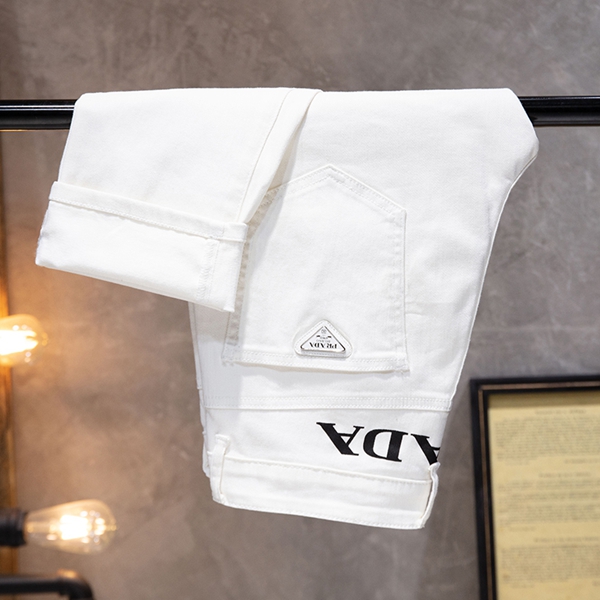 ブランドジーンズ全体デザイン